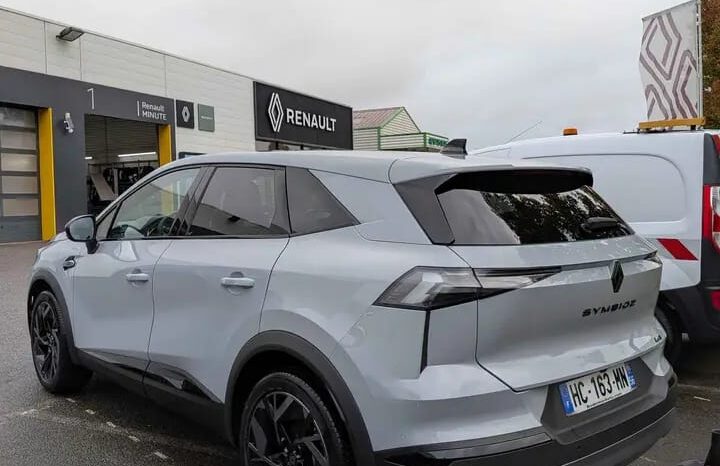 
								Renault Symbioz complet									