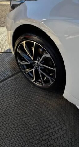 
										Toyota Corolla Touring Sport complet									